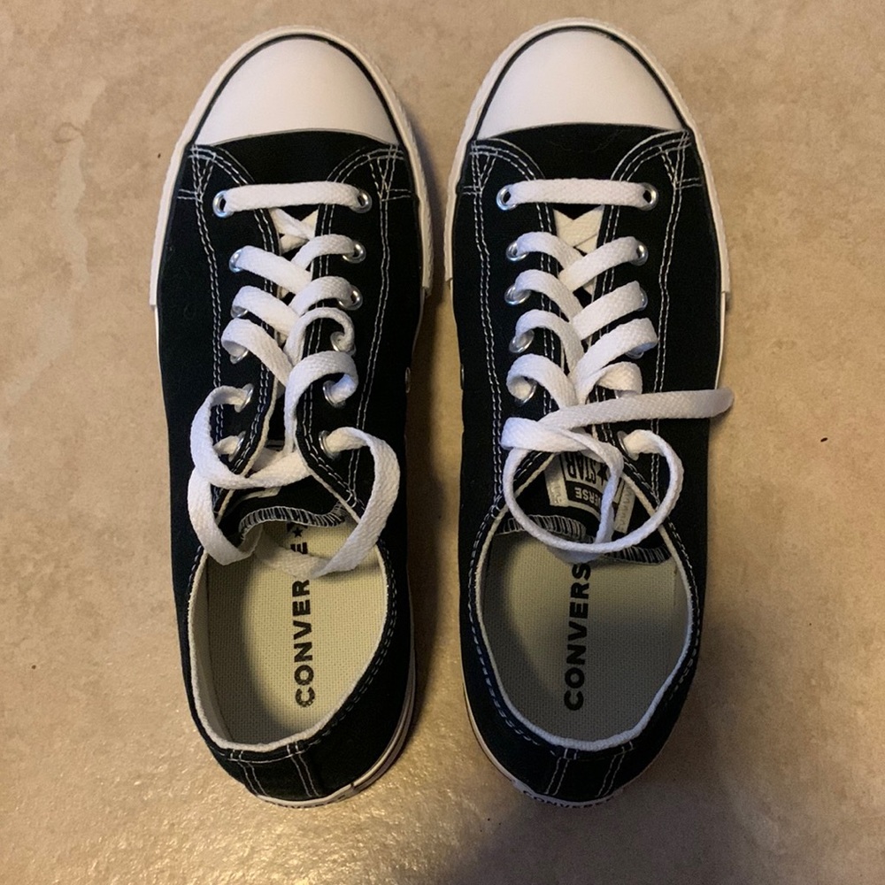 Converse Chuck Taylor Platform Low-top Size 6Y